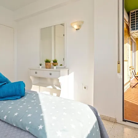 Con Terraza Vista Mar By Rent Me Appartement Fuengirola