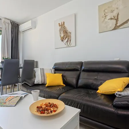 Appartement Con Terraza Vista Mar By Rent Me